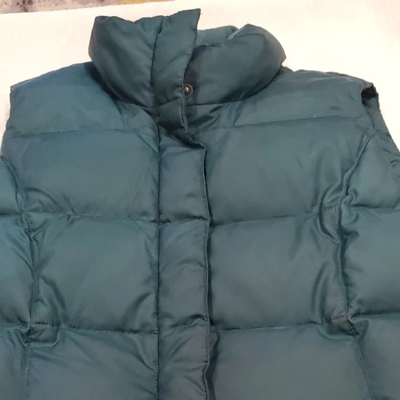 Eddie Bauer Teal Quilted Goose Down Vest - Picture 3 of 10